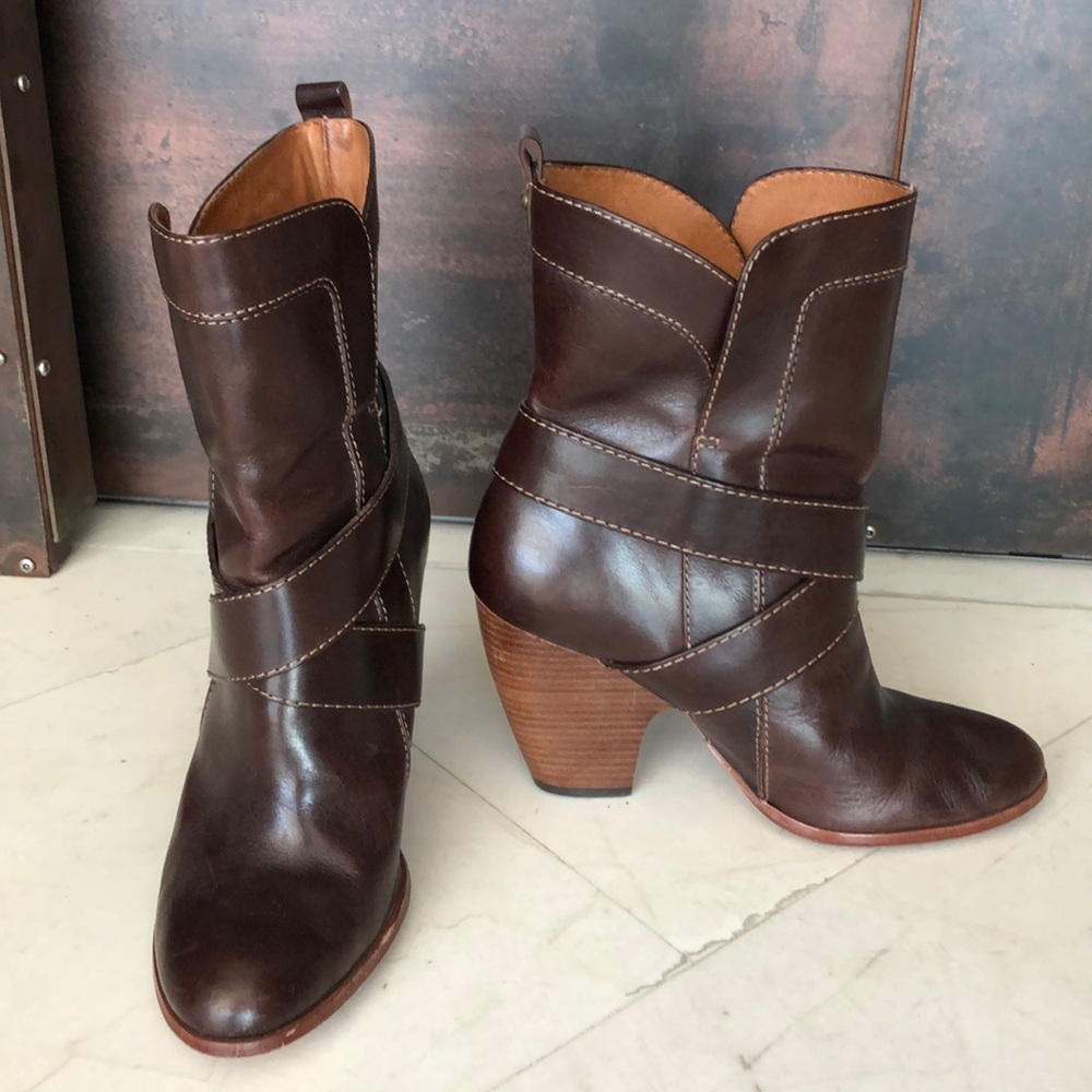 Authentic Frye Brown Boots Size 7
